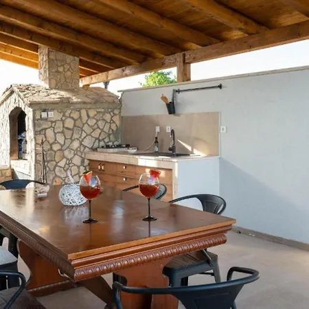 Casa de Férias Zora - Modern Rustic *