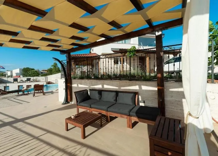 House Kate Vikendica